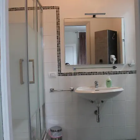 Charming Tilli With Parking Appartement *