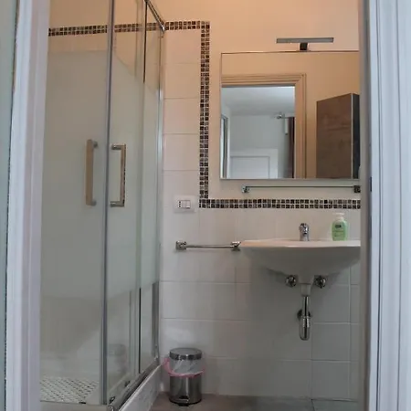 Appartement Charming Tilli With Parking Pérouse