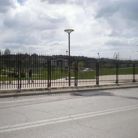Appartement Charming Tilli With Parking *