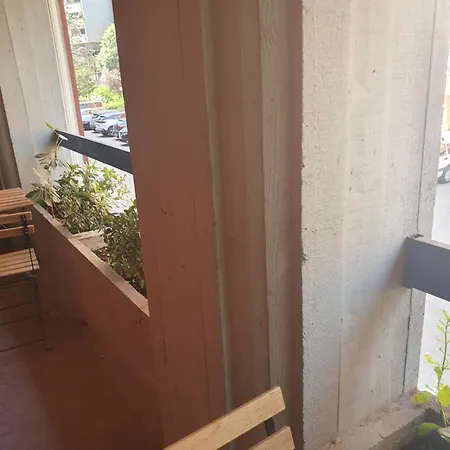 Appartement Charming Tilli With Parking Pérouse
